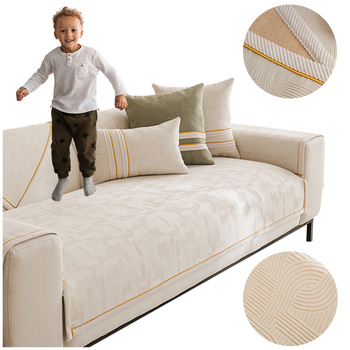 Matte, Sofaüberzug mit goldener Borte in der Farbe Creme, 90x160 cm.