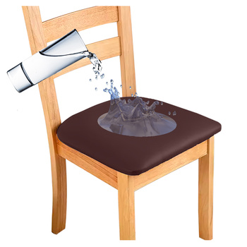 Der Bezug für den Stuhlsitz aus Kunstleder, BRAUN