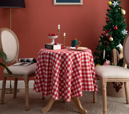 Tischdecke mit rotem Karo – nach Maß