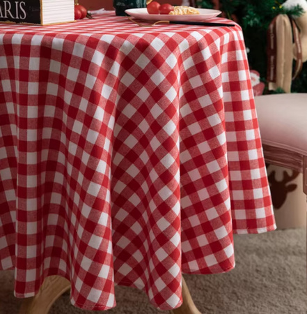 Tischdecke mit rotem Karo – nach Maß