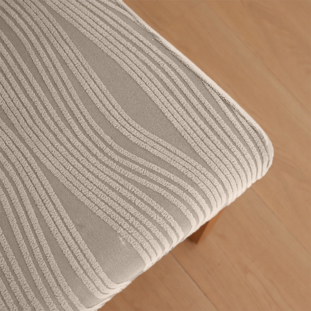 STUHLHUSSE JACQUARD – STRUKTURSTOFF MIT STREIFEN – CREME