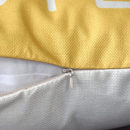 KISSENBEZUG Elegantes, gelbes Design mit dem Schriftzug "Happy Easter"